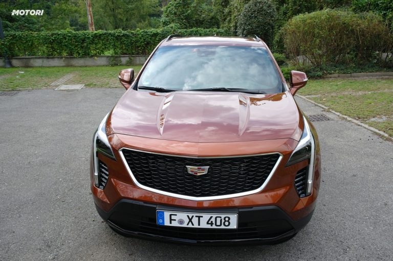 Cadillac XT4: prima prova su strada