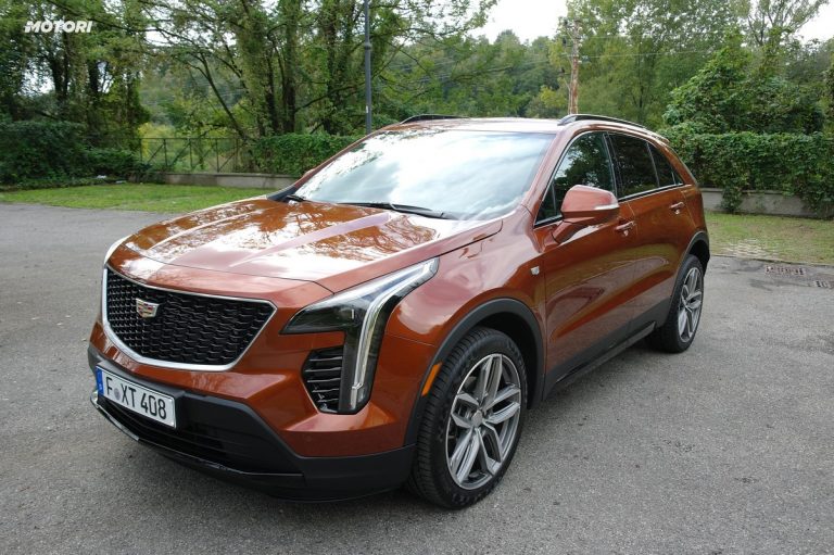 Cadillac XT4: prima prova su strada
