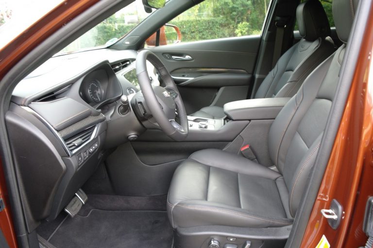 Cadillac XT4: prima prova su strada