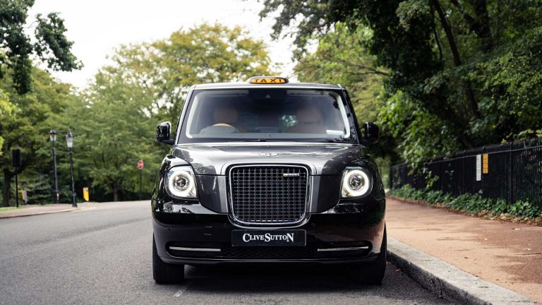 Luxury Black Cab: immagini ufficiali