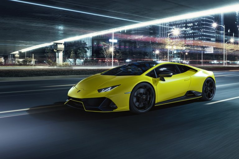 Lamborghini Huracán EVO Fluo Capsule: immagini ufficiali