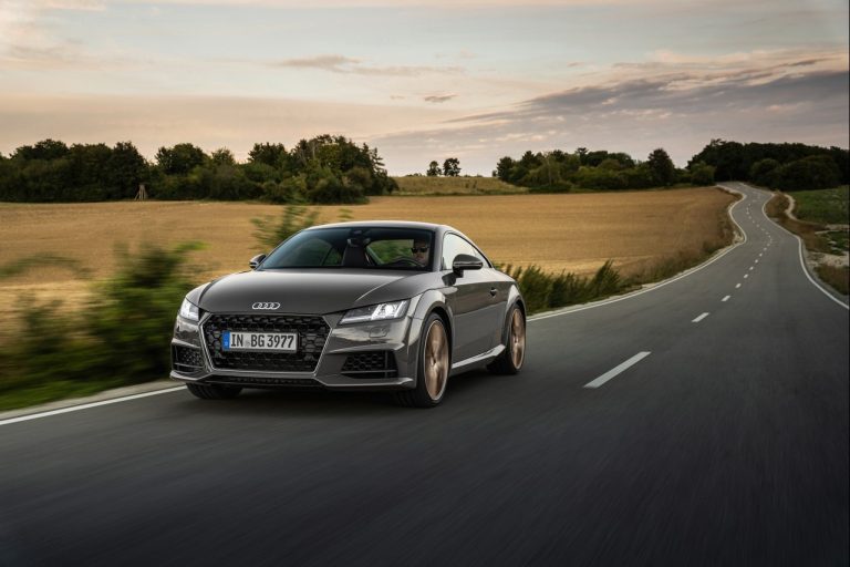 Audi TT Coupé e Roadster Bronze Selection 2021: immagini ufficiali