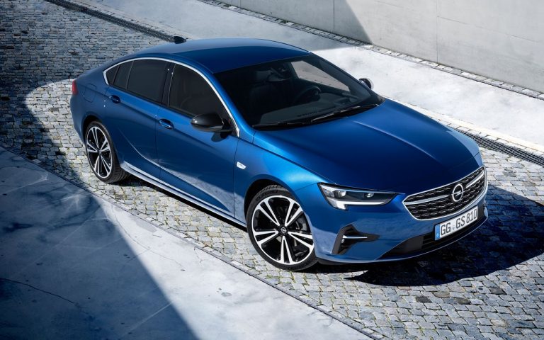 Nuova Opel Insignia 2020: immagini ufficiali