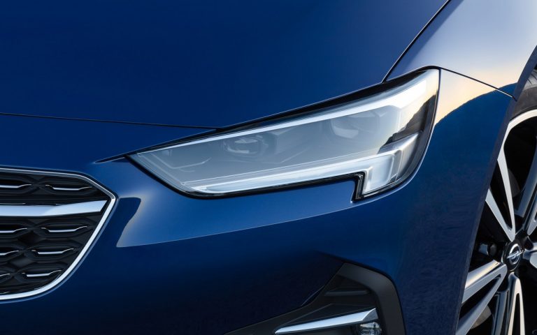 Nuova Opel Insignia 2020: immagini ufficiali