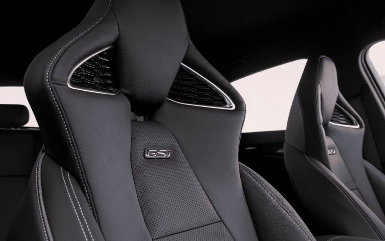 Nuova Opel Insignia 2020: immagini ufficiali