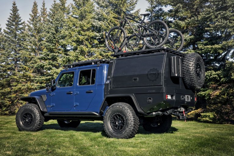 Jeep Gladiator Top Dog Concept by Mopar: immagini ufficiali