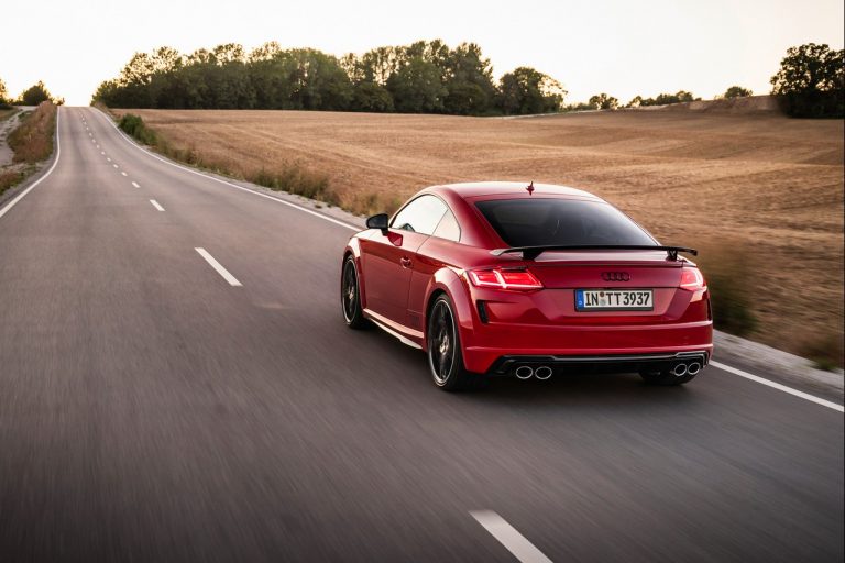 Audi TTS Competition Plus 2021: immagini ufficiali