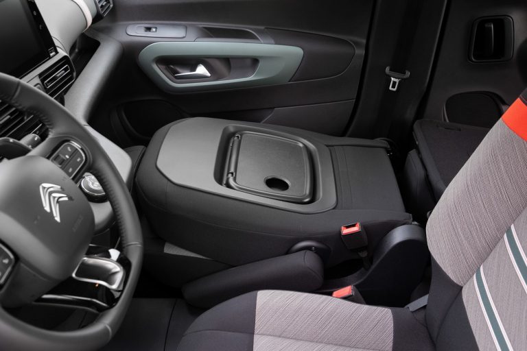 Citroen Berlingo 2021: immagini ufficiali