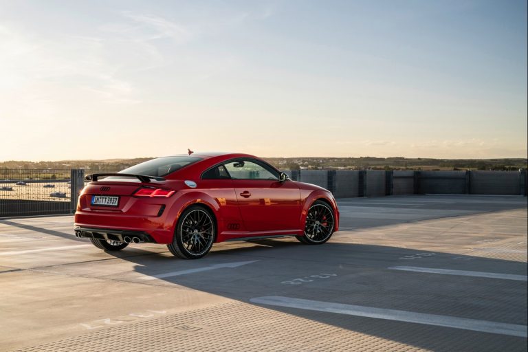 Audi TTS Competition Plus 2021: immagini ufficiali