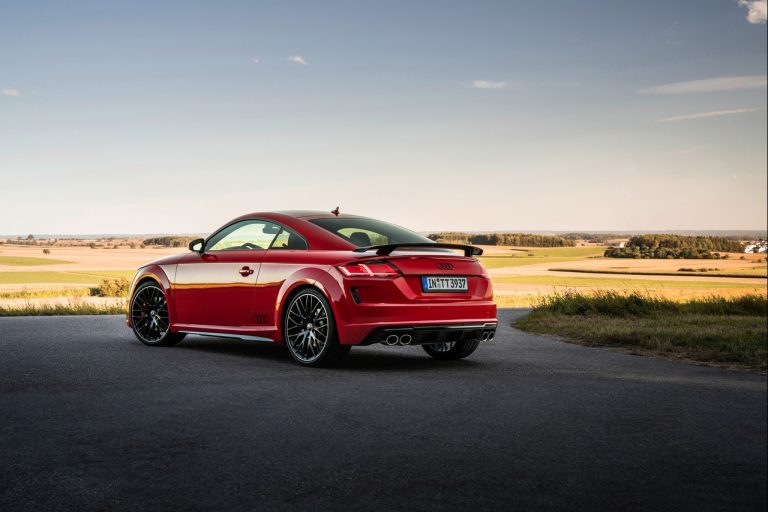 Audi TTS Competition Plus 2021: immagini ufficiali