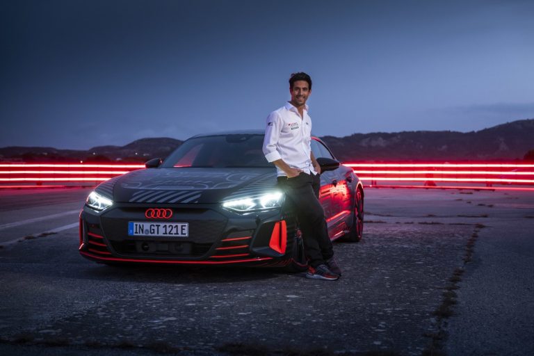 Audi RS e-tron GT: le immagini del prototipo