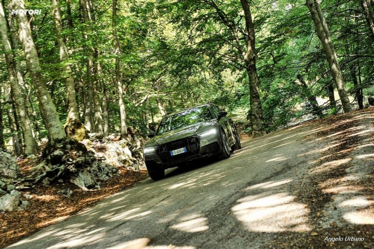 Audi A6 Allroad 55 TDI e Mercedes GLE Coupe 53 AMG: la prova su strada