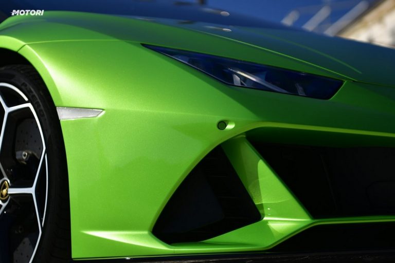 Lamborghini Huracán EVO Spyder: la prova su strada