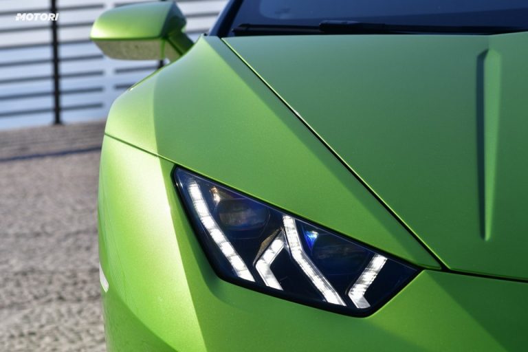 Lamborghini Huracán EVO Spyder: la prova su strada