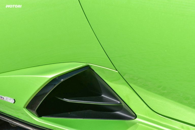 Lamborghini Huracán EVO Spyder: la prova su strada