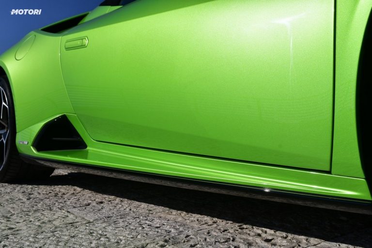 Lamborghini Huracán EVO Spyder: la prova su strada