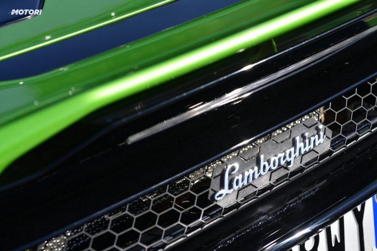 Lamborghini Huracán EVO Spyder: la prova su strada