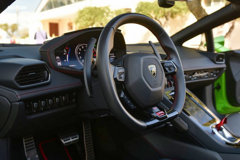 Lamborghini Huracán EVO Spyder: la prova su strada