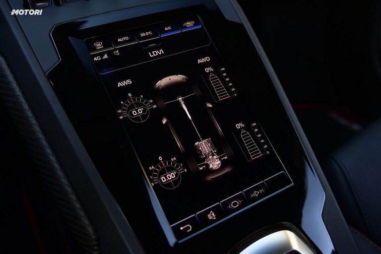 Lamborghini Huracán EVO Spyder: la prova su strada