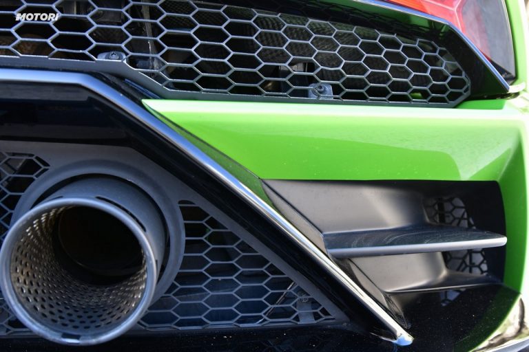 Lamborghini Huracán EVO Spyder: la prova su strada