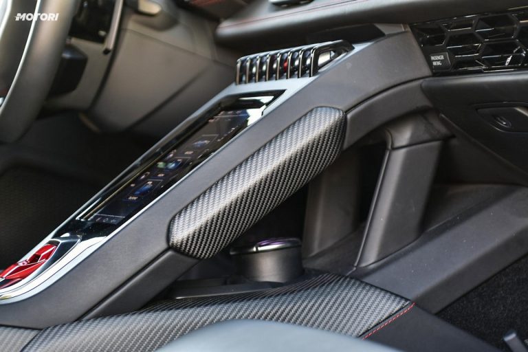 Lamborghini Huracán EVO Spyder: la prova su strada
