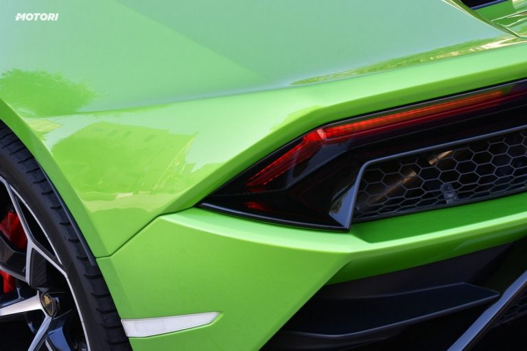 Lamborghini Huracán EVO Spyder: la prova su strada