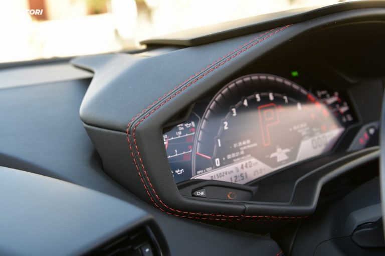 Lamborghini Huracán EVO Spyder: la prova su strada