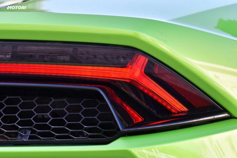 Lamborghini Huracán EVO Spyder: la prova su strada