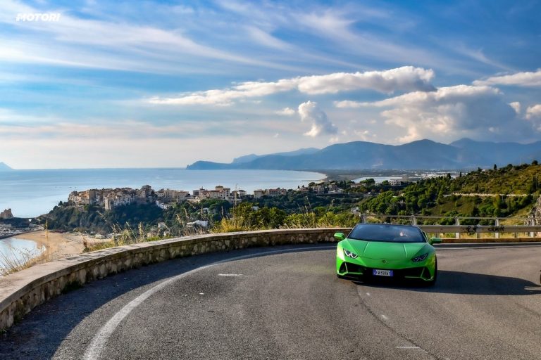 Lamborghini Huracán EVO Spyder: la prova su strada