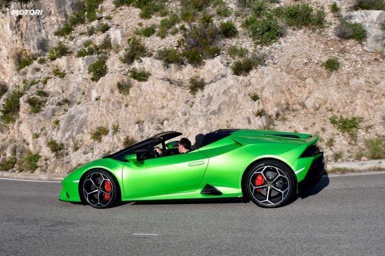 Lamborghini Huracán EVO Spyder: la prova su strada