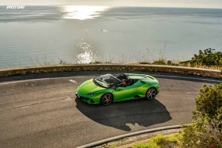 Lamborghini Huracán EVO Spyder: la prova su strada