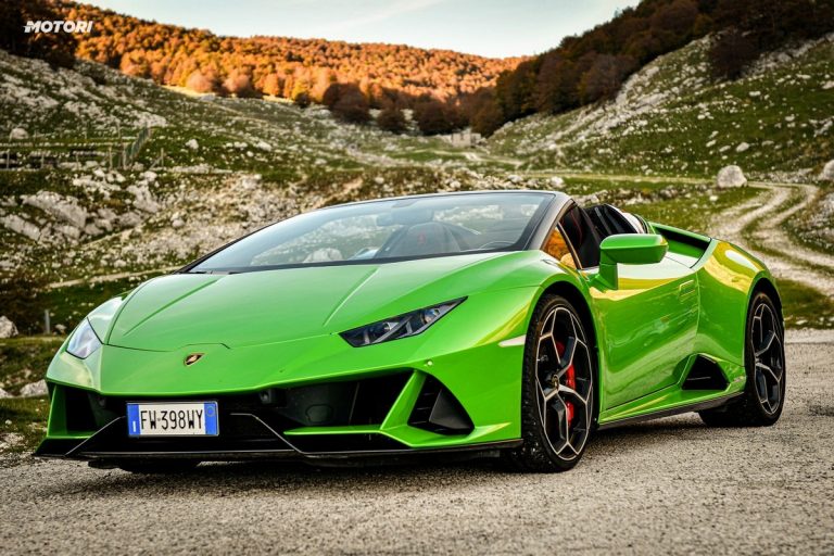 Lamborghini Huracán EVO Spyder: la prova su strada