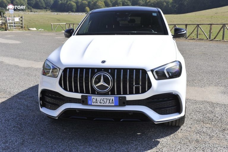 Audi A6 Allroad 55 TDI e Mercedes GLE Coupe 53 AMG: la prova su strada