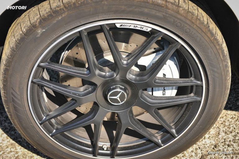 Audi A6 Allroad 55 TDI e Mercedes GLE Coupe 53 AMG: la prova su strada