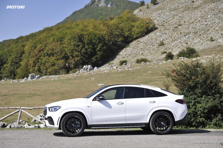 Audi A6 Allroad 55 TDI e Mercedes GLE Coupe 53 AMG: la prova su strada