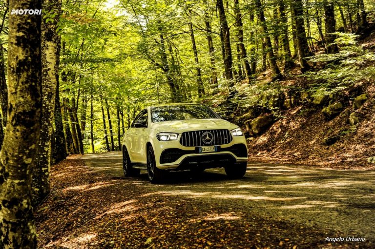 Audi A6 Allroad 55 TDI e Mercedes GLE Coupe 53 AMG: la prova su strada