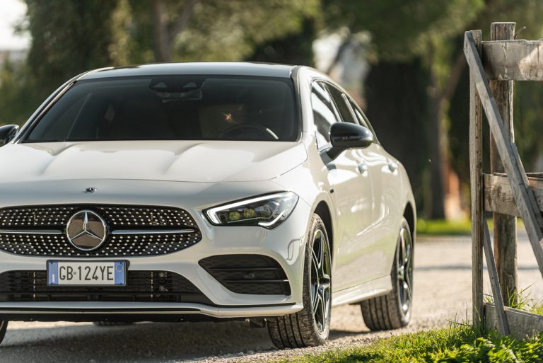 Mercedes Benz Cla Shooting- Brake: la prova su strada