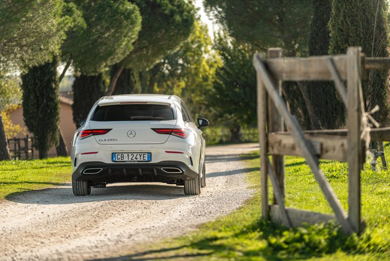 Mercedes Benz Cla Shooting- Brake: la prova su strada
