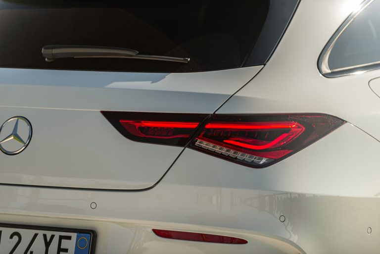 Mercedes Benz Cla Shooting- Brake: la prova su strada