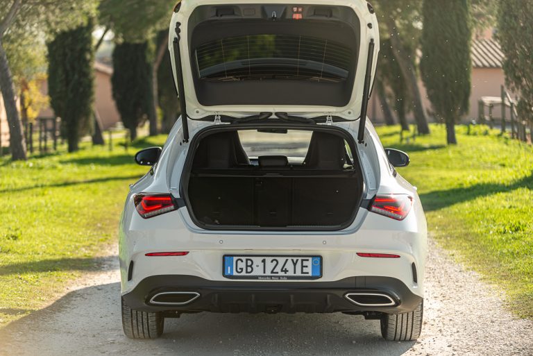 Mercedes Benz Cla Shooting- Brake: la prova su strada
