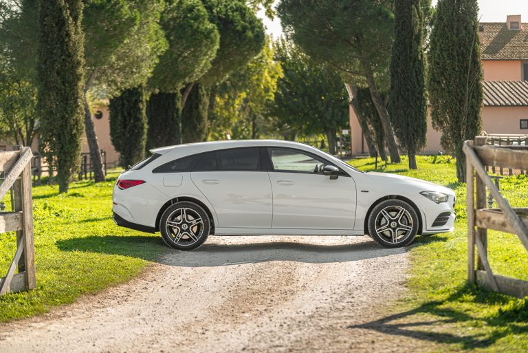 Mercedes Benz Cla Shooting- Brake: la prova su strada