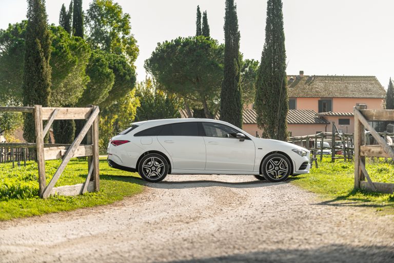 Mercedes Benz Cla Shooting- Brake: la prova su strada