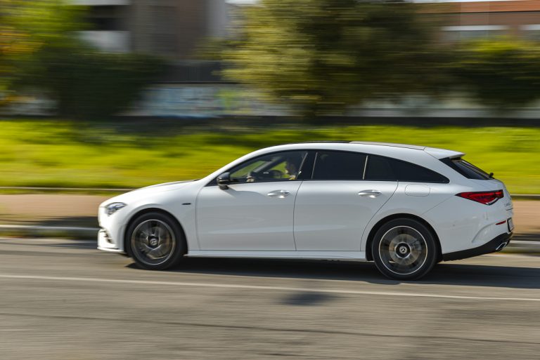 Mercedes Benz Cla Shooting- Brake: la prova su strada
