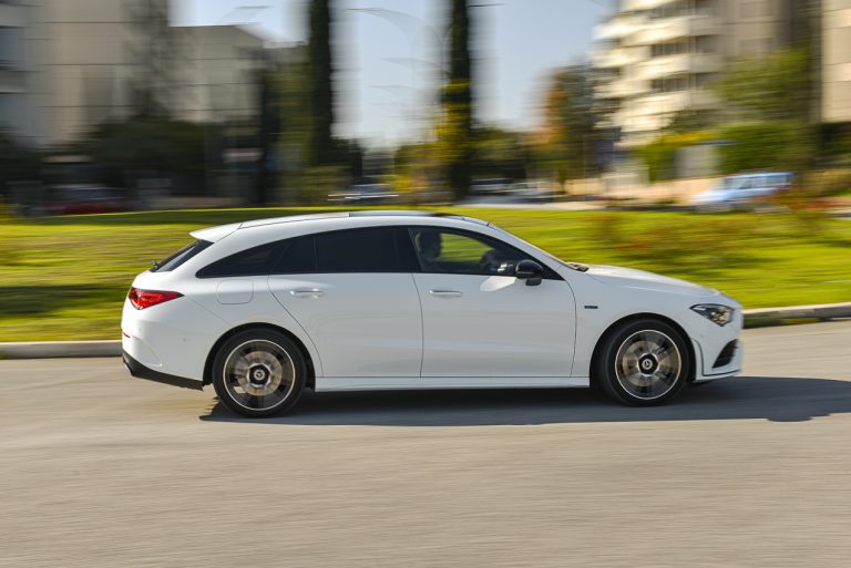 Mercedes Benz Cla Shooting- Brake: la prova su strada