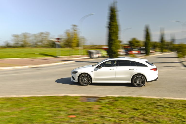 Mercedes Benz Cla Shooting- Brake: la prova su strada