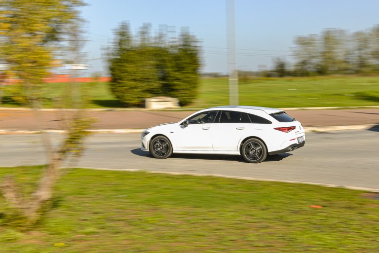 Mercedes Benz Cla Shooting- Brake: la prova su strada