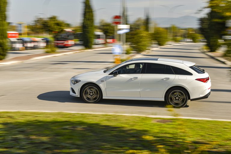 Mercedes Benz Cla Shooting- Brake: la prova su strada