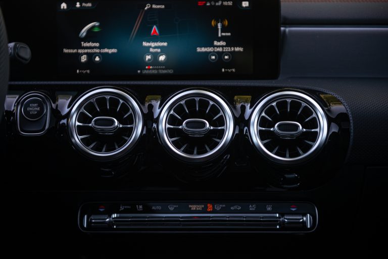 Mercedes Benz Cla Shooting- Brake: la prova su strada