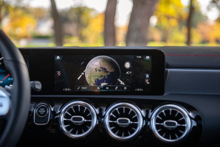 Mercedes Benz Cla Shooting- Brake: la prova su strada