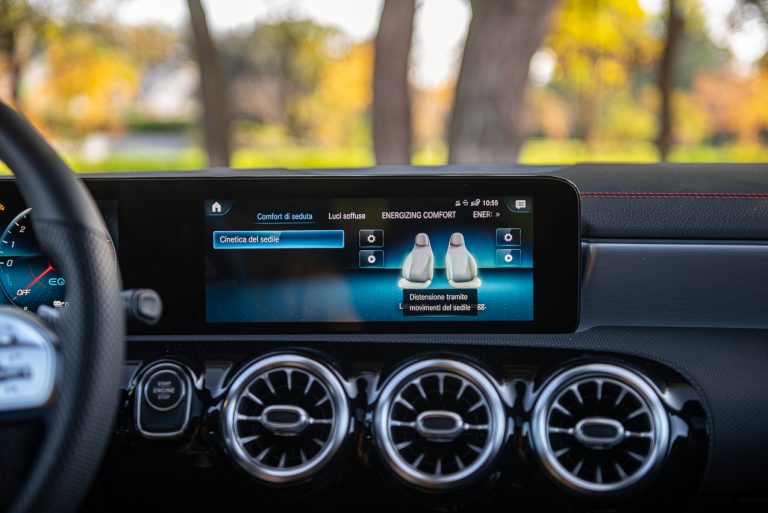 Mercedes Benz Cla Shooting- Brake: la prova su strada